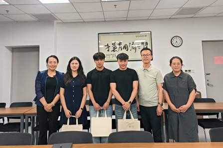 毕业生座谈会4