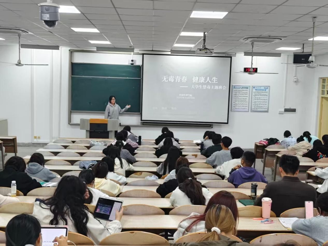 说明: 5c3e1dac42f56c4fbba808ca4c0476d0